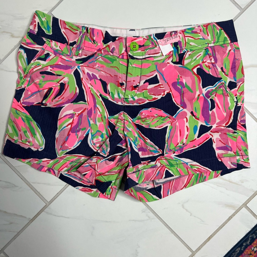 Lilly Pulitzer Callahan shorts size 10